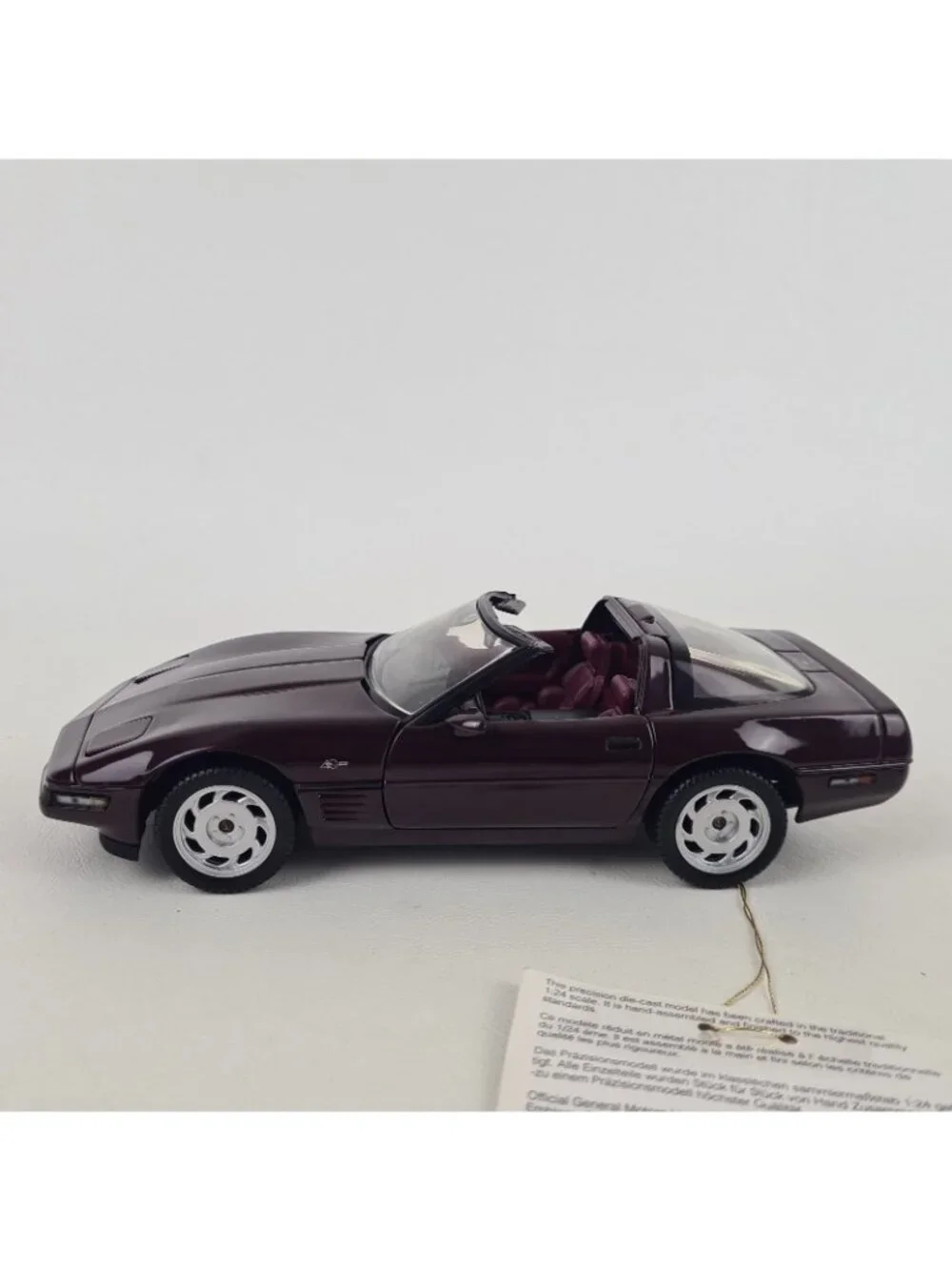 Franklin Mint 1993 Chevrolet Corvette ZR1 Ruby 1:24 Die Cast Classic B11UQ63
